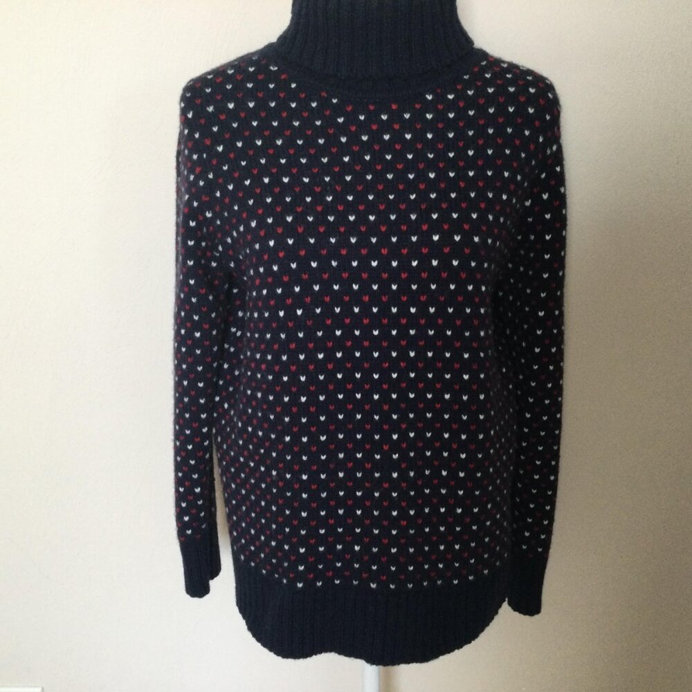 LL Bean Wool Blend Turtleneck Sweater Heart Pattern
